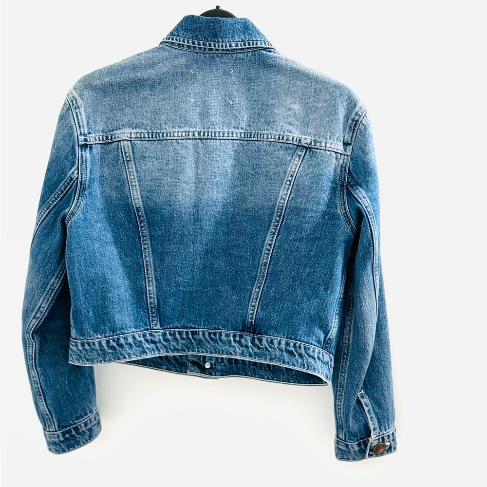 L'AGENCE
Koda Cropped Denim Jacket - Picture 6 of 11